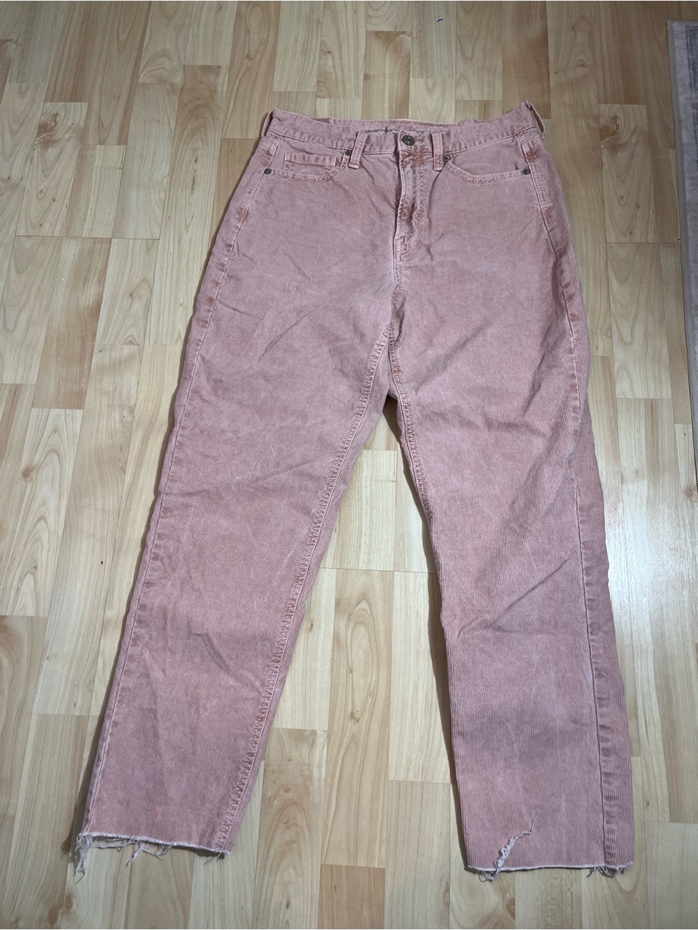 American Eagle Women's Corduroy Pants mom Jean Stretch Size 4 Womens